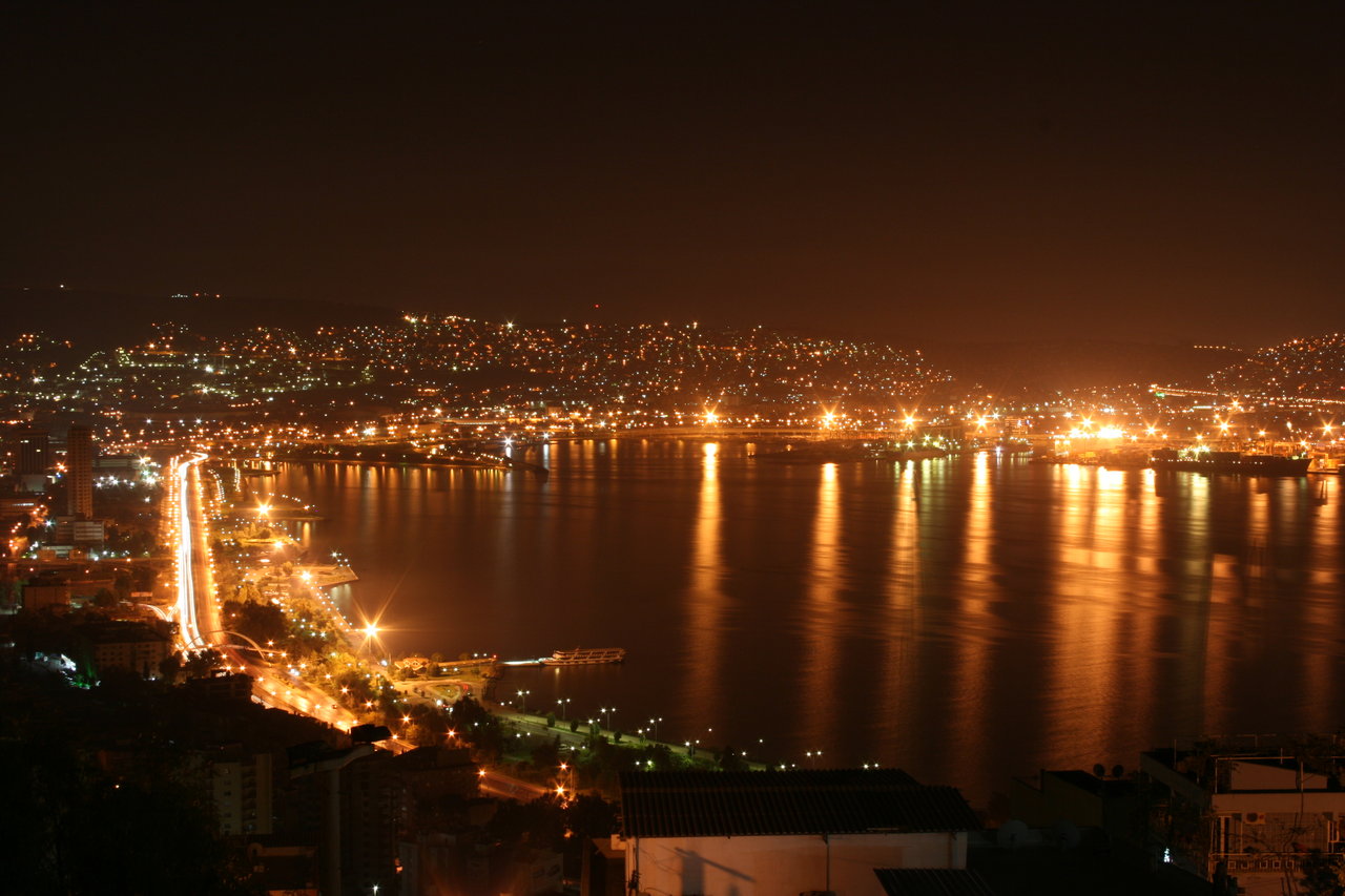 Izmirdeki Medyumlar Izmirde Basarili Tek Medyum 0 538 037 15 60