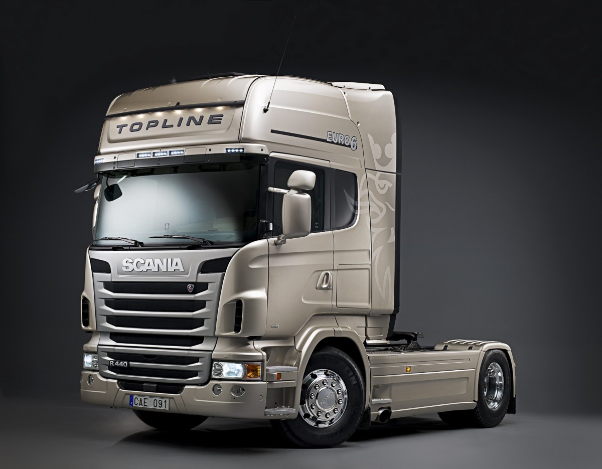 http://2.bp.blogspot.com/-e8Apcngj44U/TcqhxLAHXlI/AAAAAAAAARo/zBNMVcwBh-k/s1600/Scania+R+440+4x2+Topline+tractor+unit+Euro+6.jpg