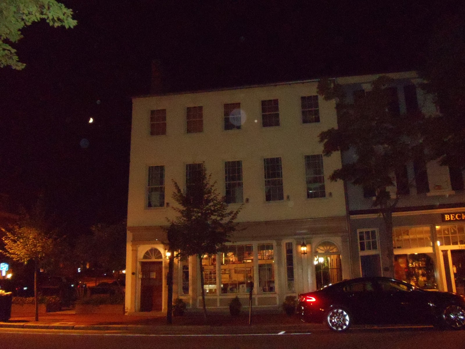Ghost tours Northern Virginia keeps many ghosts of centuries past