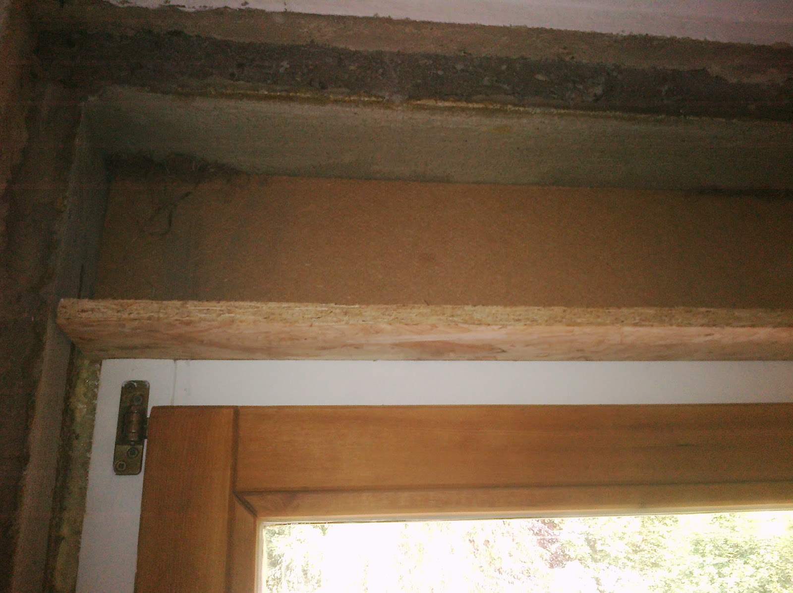 Karl Erwin und die Frau ein Haus wird glücklich Fenster