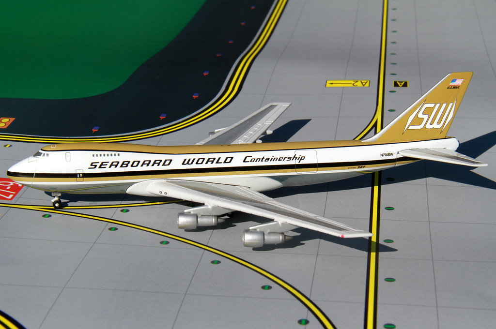 Airliner Model Collecting Seaboard World "Containership" 747245F/SCD