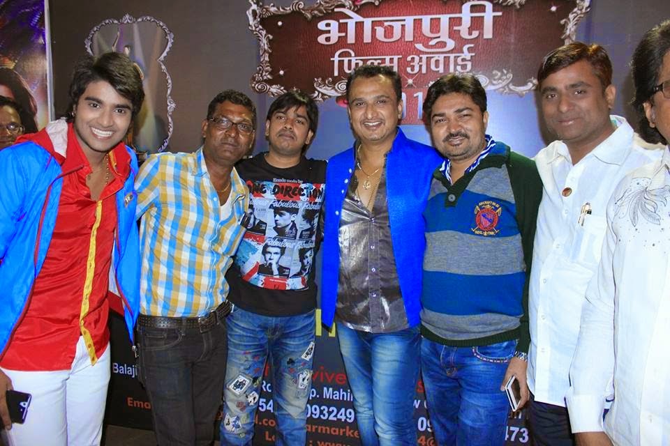 Actress Subhi sharma and item girl Arana gupta at Bhojpuri Film Award 2014 Actress Subhi sharma and item girl Arana gupta at Bhojpuri Film Award 2014