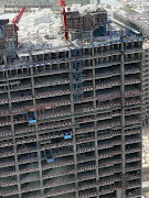 . JLT, Jumeirah Lakes Towers (dubai )