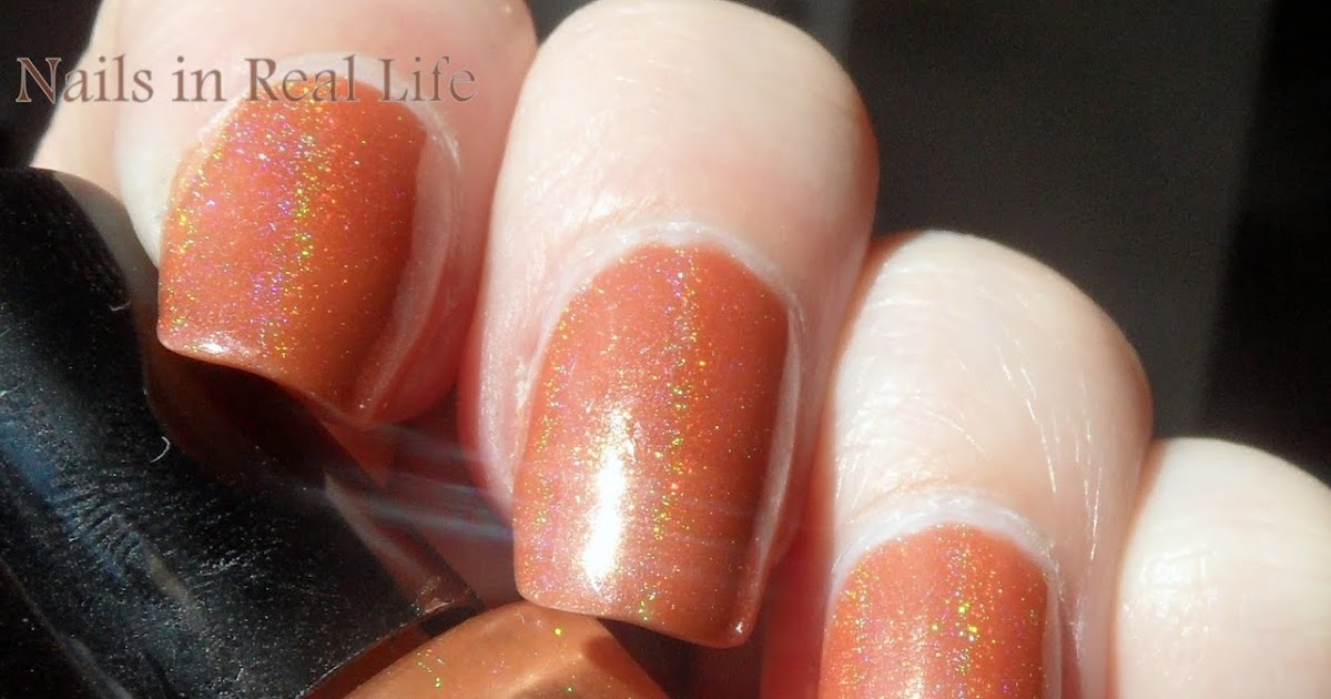 Nails in Real Life Digital Nails Hook 'em Horns