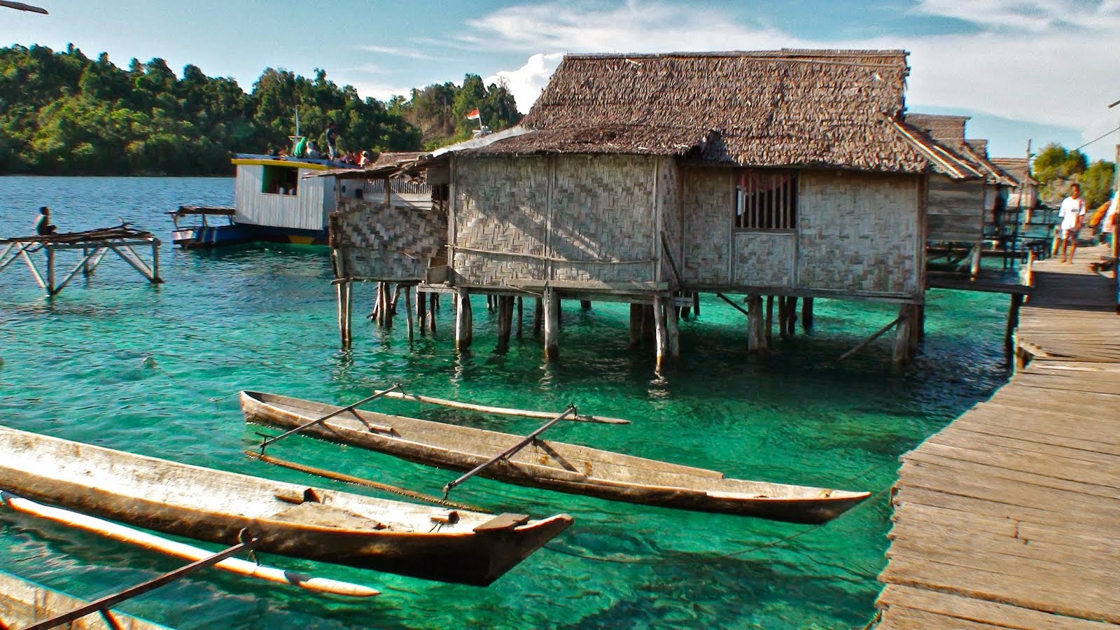 Maisons sur pilotis de Papan