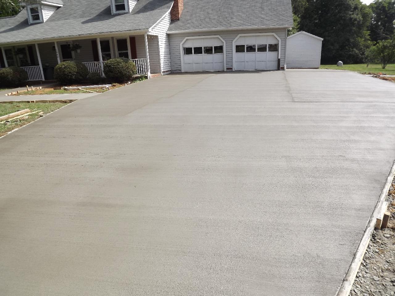 Atlantic Coast Concrete Pilot Mountain 4,000 PSI Driveway