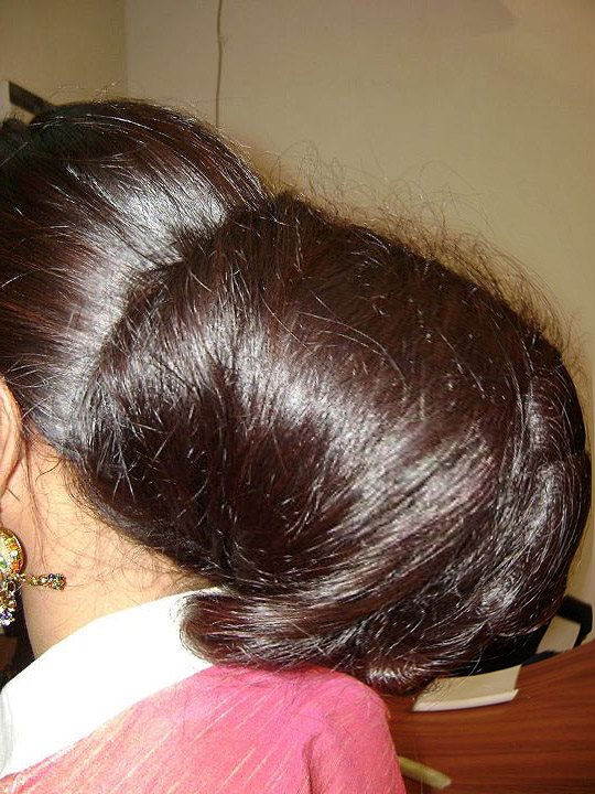 Indian Long hair girls: Huge long hair in Buns