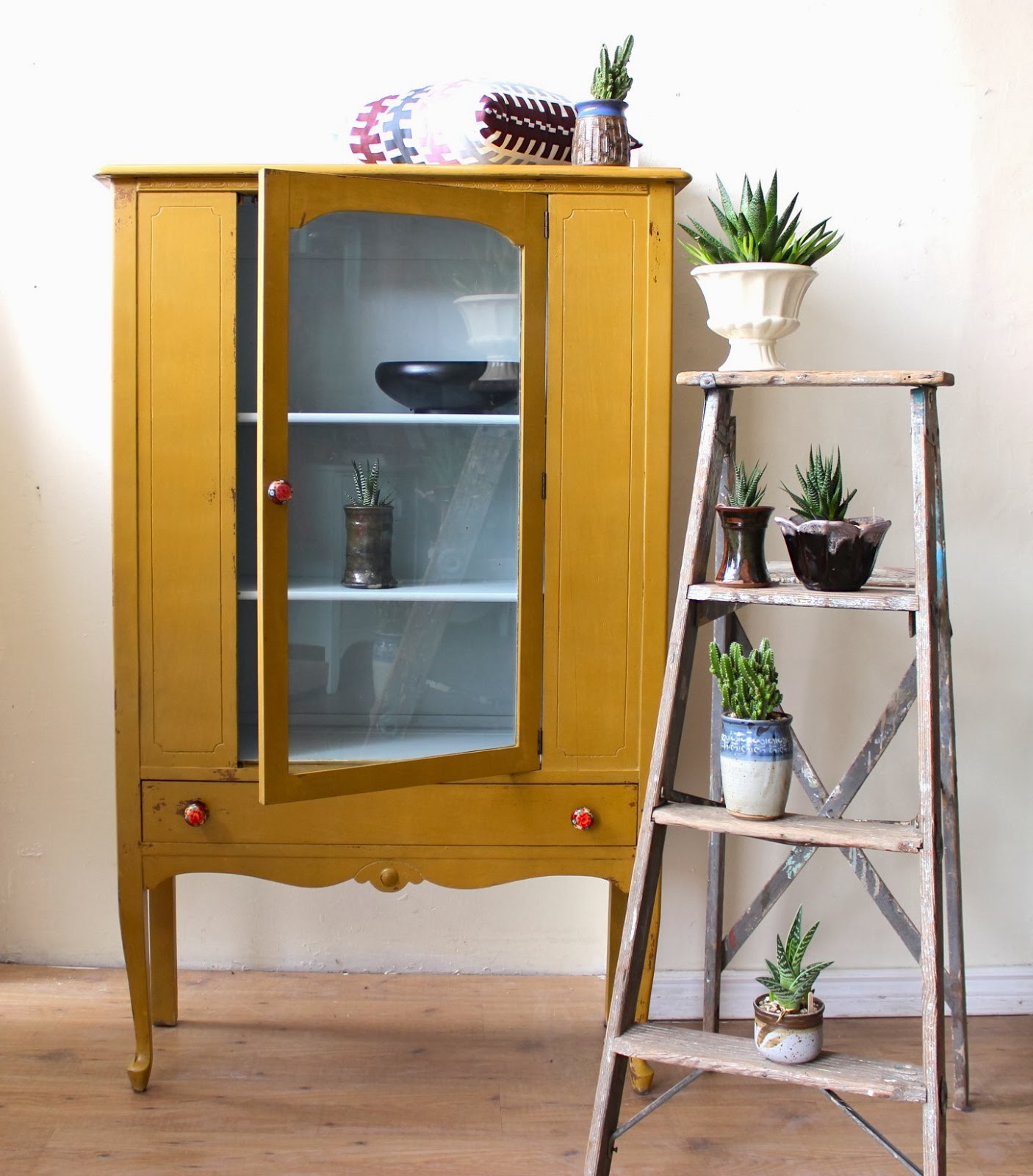 Poppyseed Creative Living Mustard Yellow Display