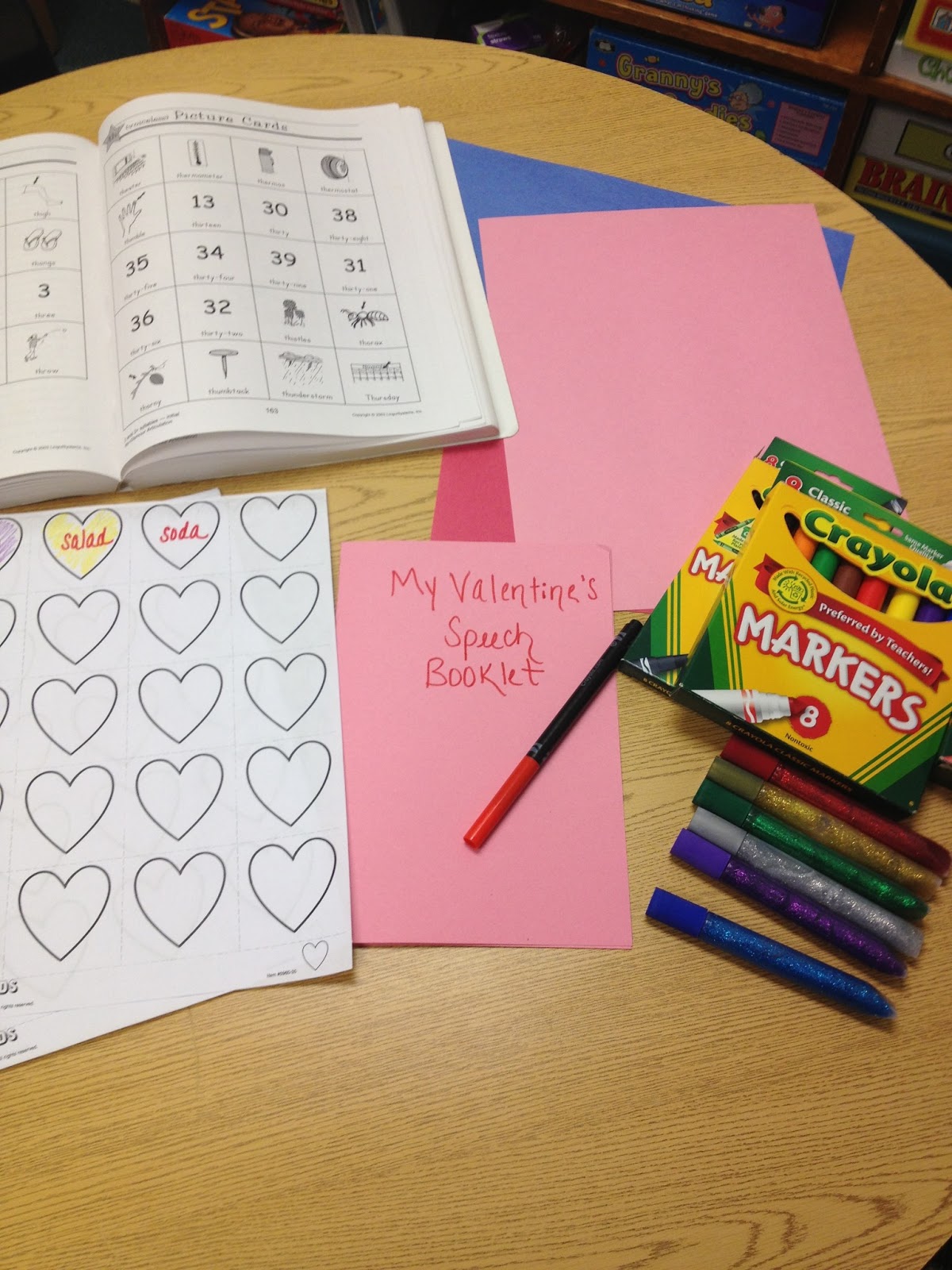 Live Love Speech Easy and Fun Valentine's Day Booklet/Carryover