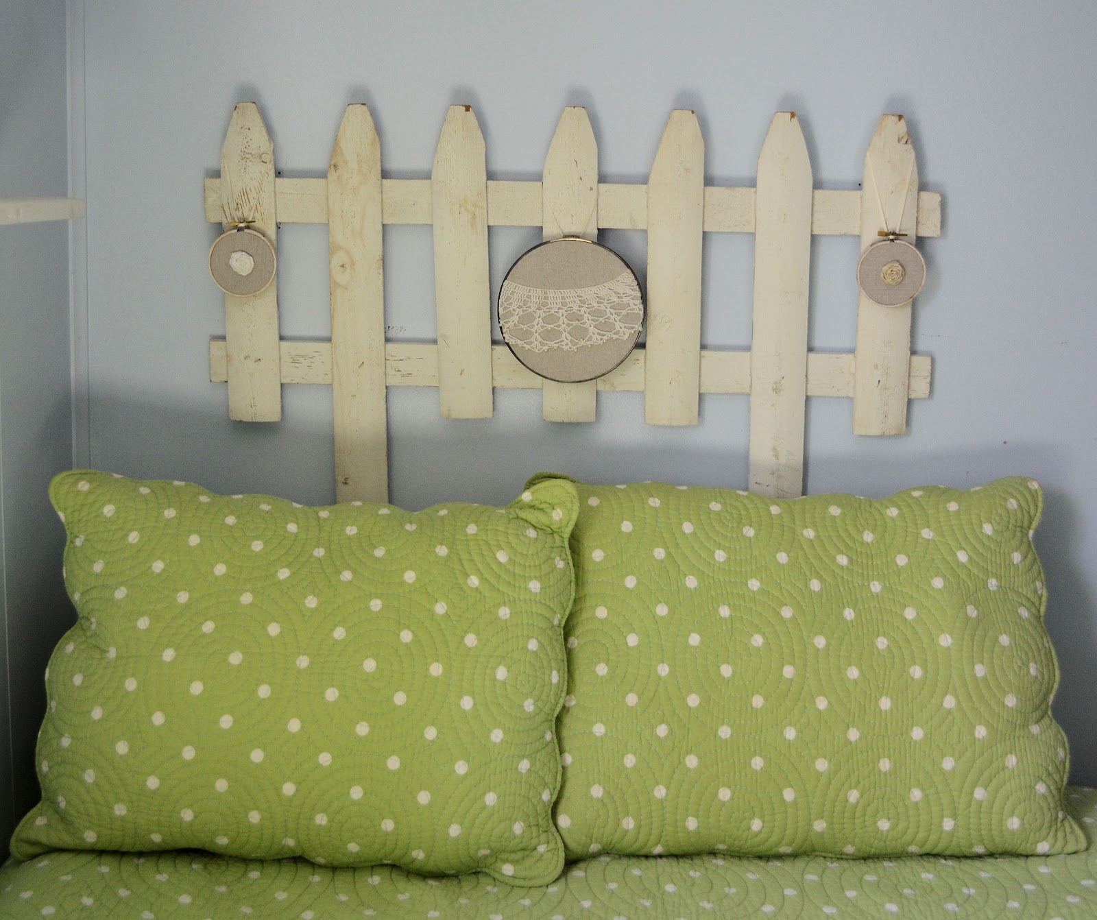 Shabby Love Picket Fence Headboard