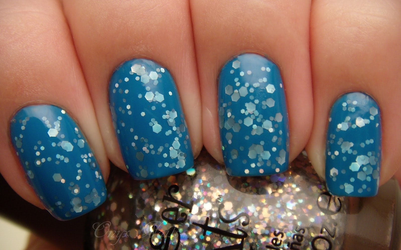 Onyx Nails: Blue Jelly Sandwich Manicure
