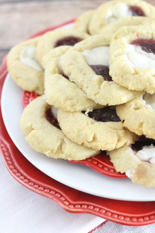 Mama Loves Food! Raspberry Cream Cheese Filled Sugar Cookies