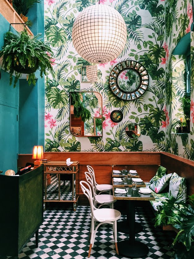 virtually nonexistent Leo's Oyster Bar. San Francisco. California. 5.