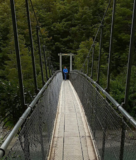 Geen brug te ver...