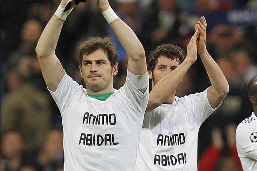 Abidal operado con éxito. - Página 3 Animo_abidal