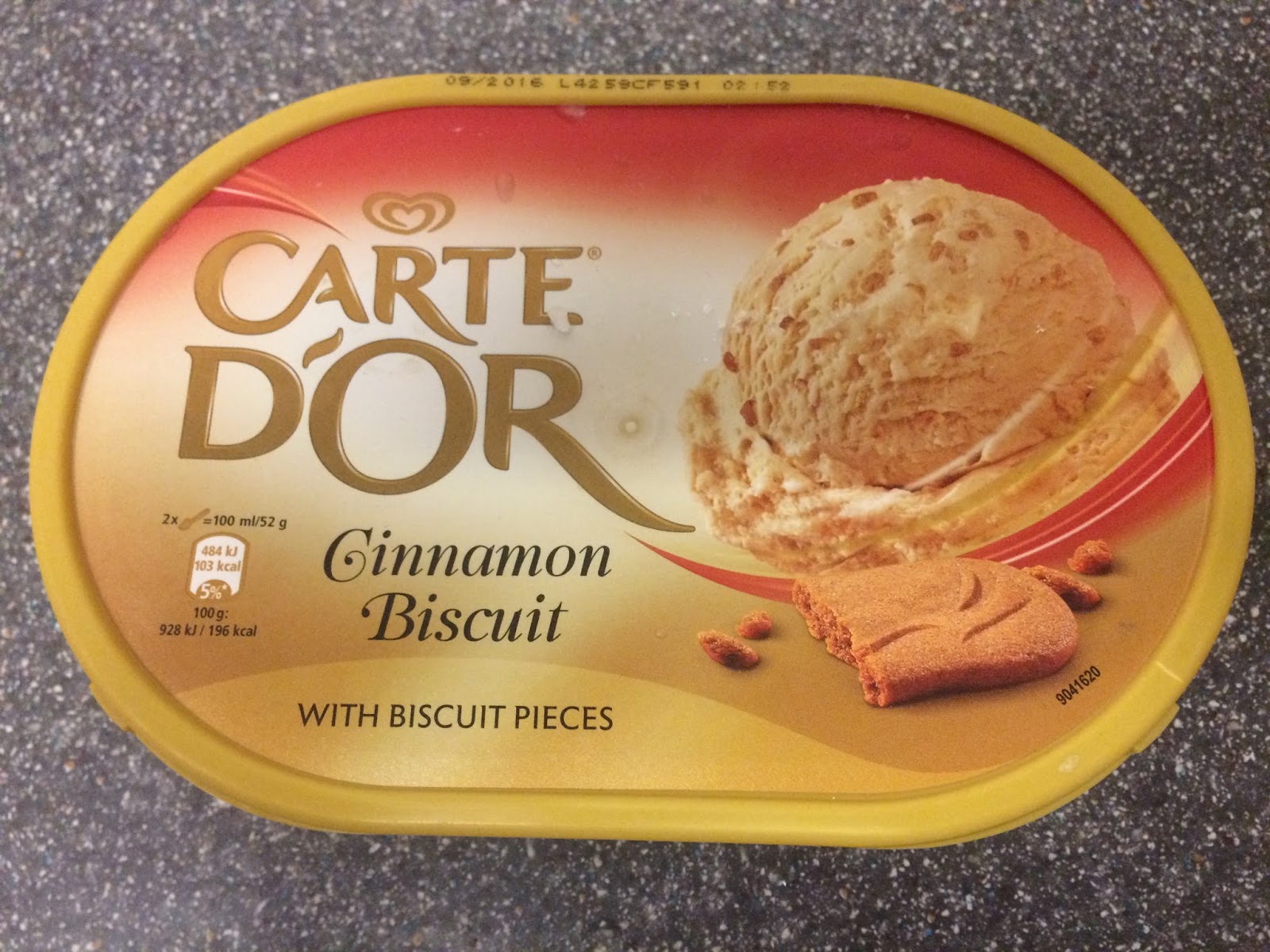 A Review A Day Today's Review Carte D'or Cinnamon Biscuit