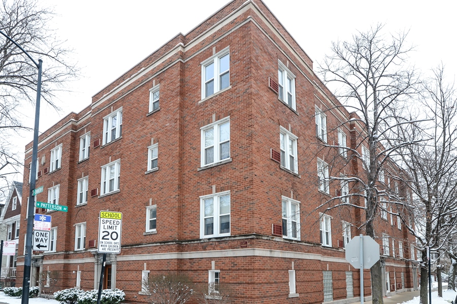 The Chicago Real Estate Local New for sale! North Center, Roscoe