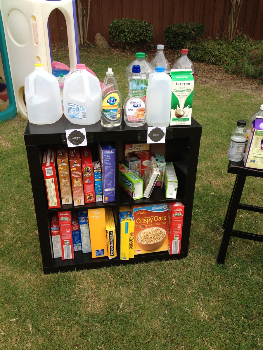 Those Dandy Dillards Grocery Store Birthday Party!