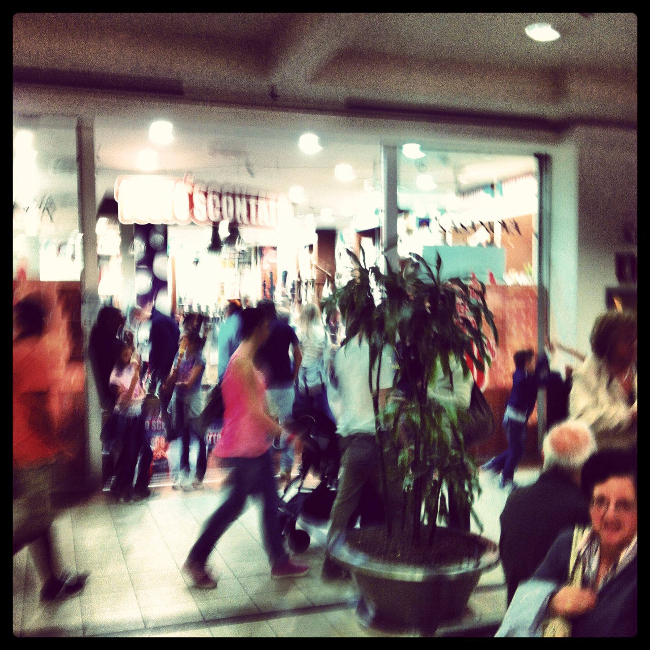 quando un uomo con la pistola incontra un uomo con una penna