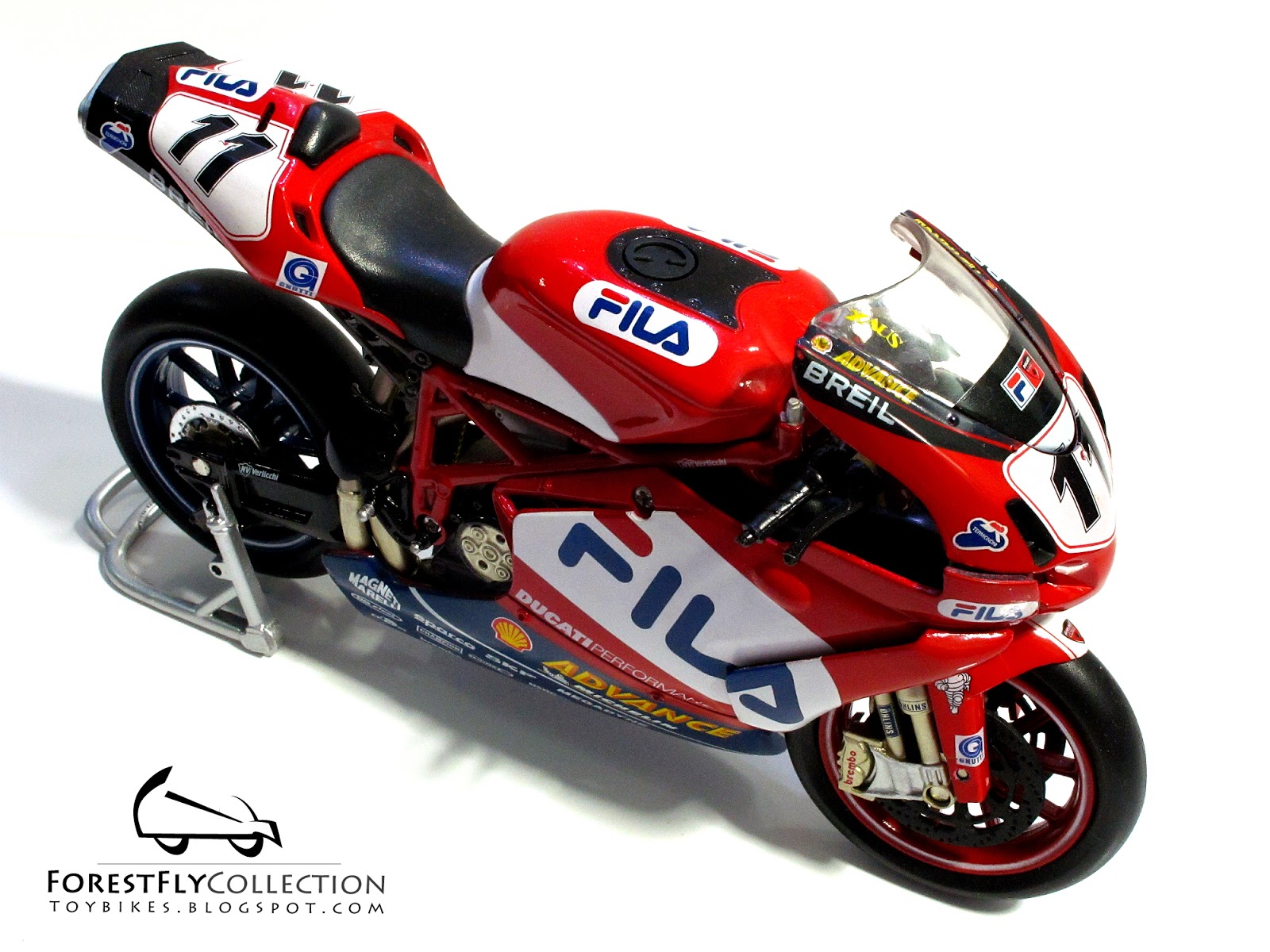 1:12 scale Ducati 999 Fila GP3 Ruben Xaus