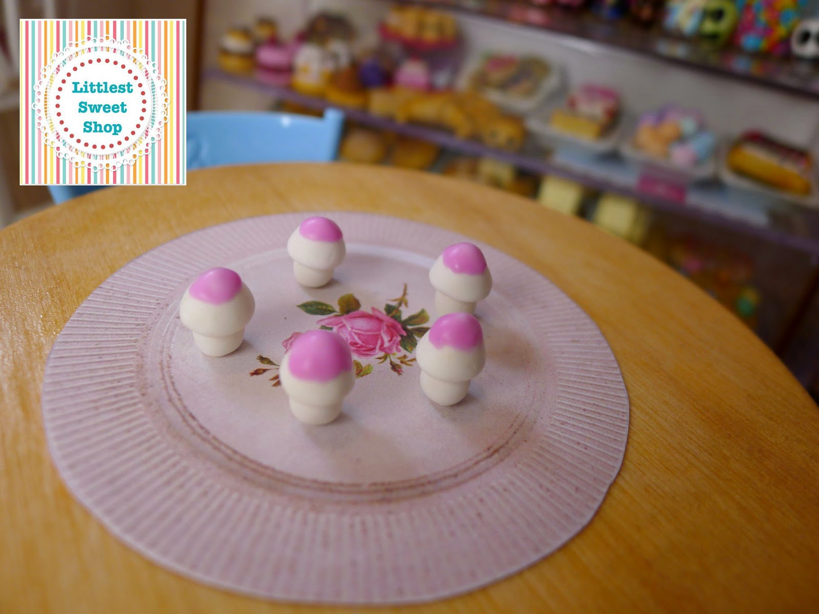 Littlest Sweet Shop New in Marshmallow mushrooms, flumps and white