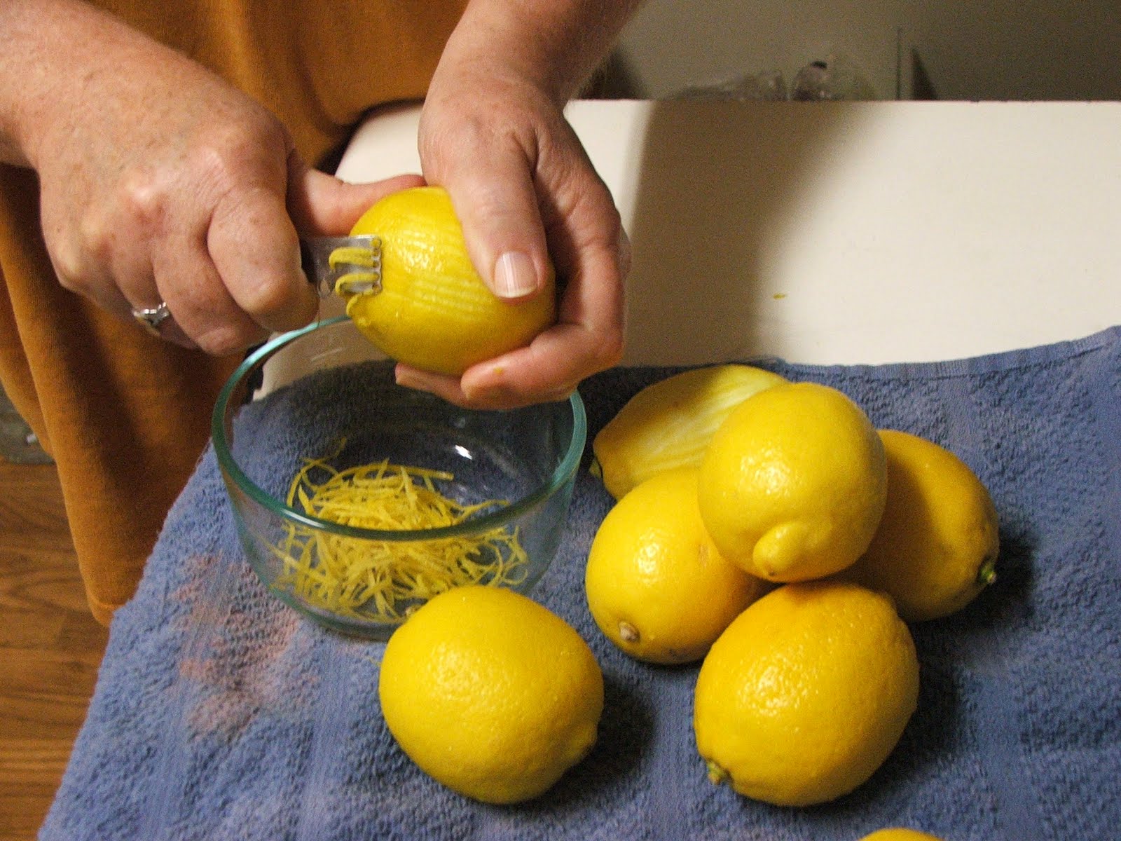 Canning Granny Canning Lemon Squash (Lemonade Concentrate)