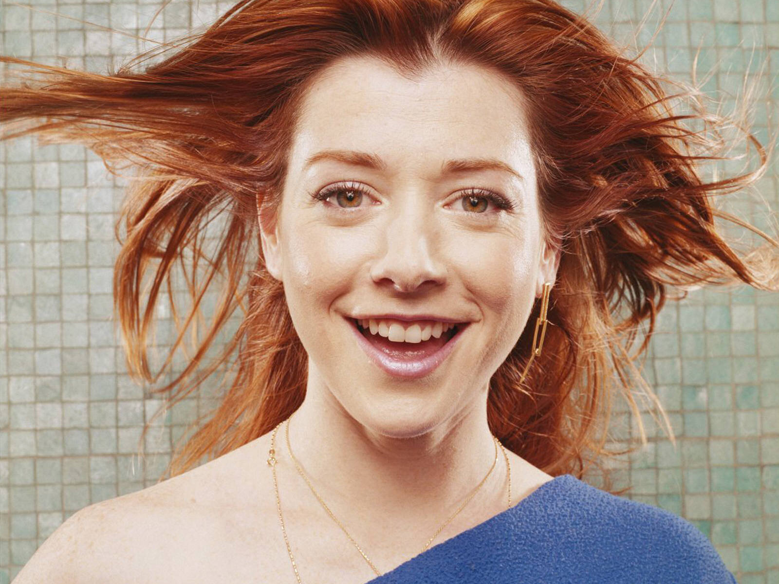 http://2.bp.blogspot.com/-ePUc_61bMAY/Tawjw7RWKiI/AAAAAAAAE5A/_br3AHJLTmo/s1600/Alyson+Hannigan+%25285%2529.jpg