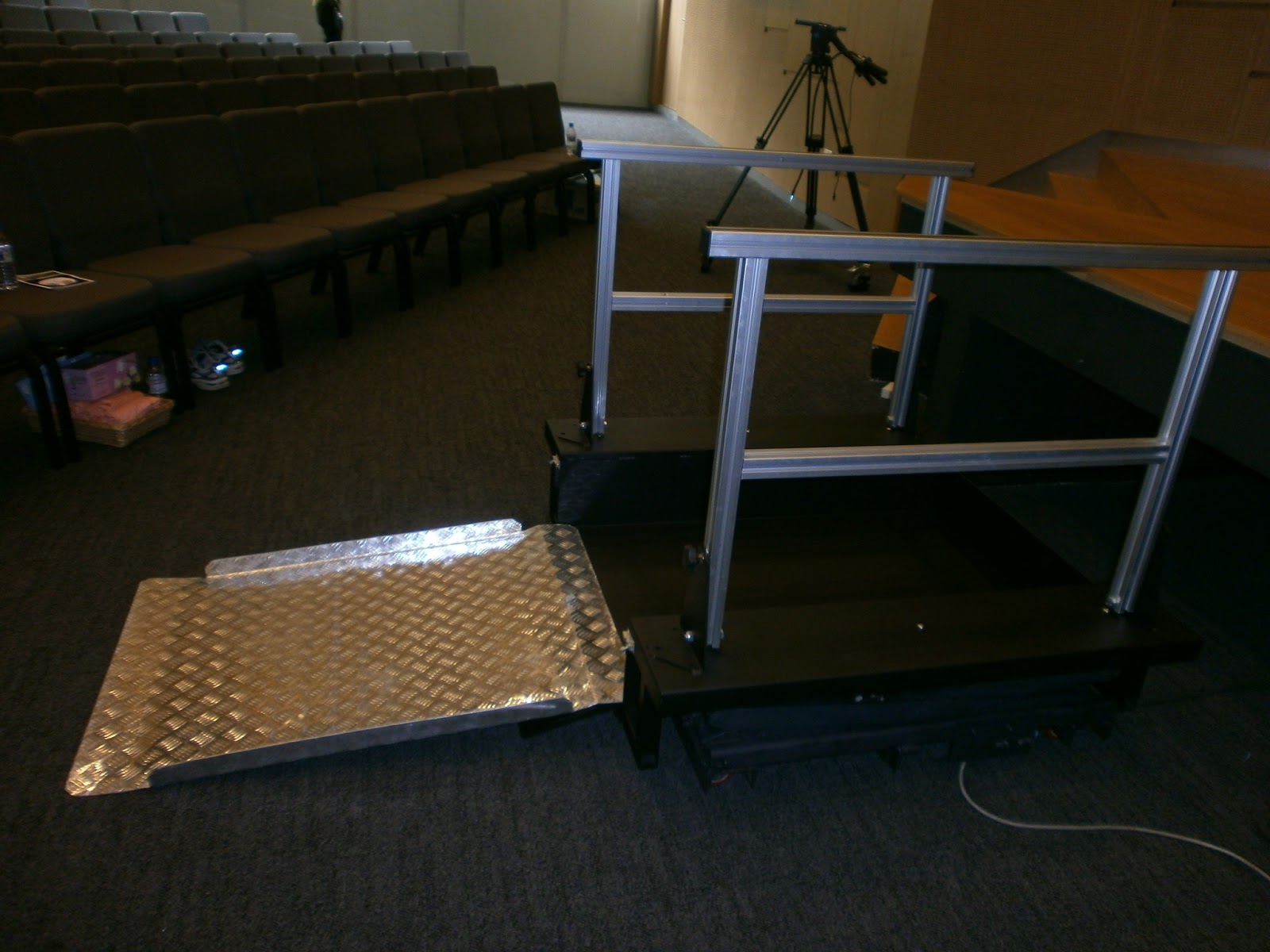 WHEELCHAIR RAMPS AND WHEELCHAIR PLATFORM LIFTER Delcon Technology (S