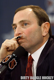 gary+bettman+lockout+sucks.jpg