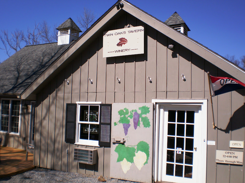 Quick stop at Twin Oaks Tavern Wine About Virginia
