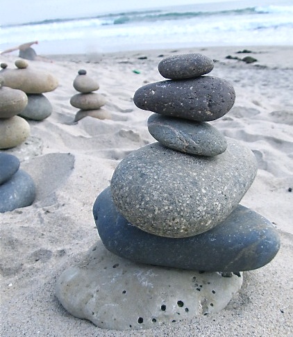 beach centerpiece with stacked rocks completely coastal beach centerpiece with stacked rocks completely coastal