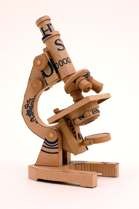 Blog de recantovirtualdasil : Recantovirtualdasil, A arte com papelão de Chris Gilmour