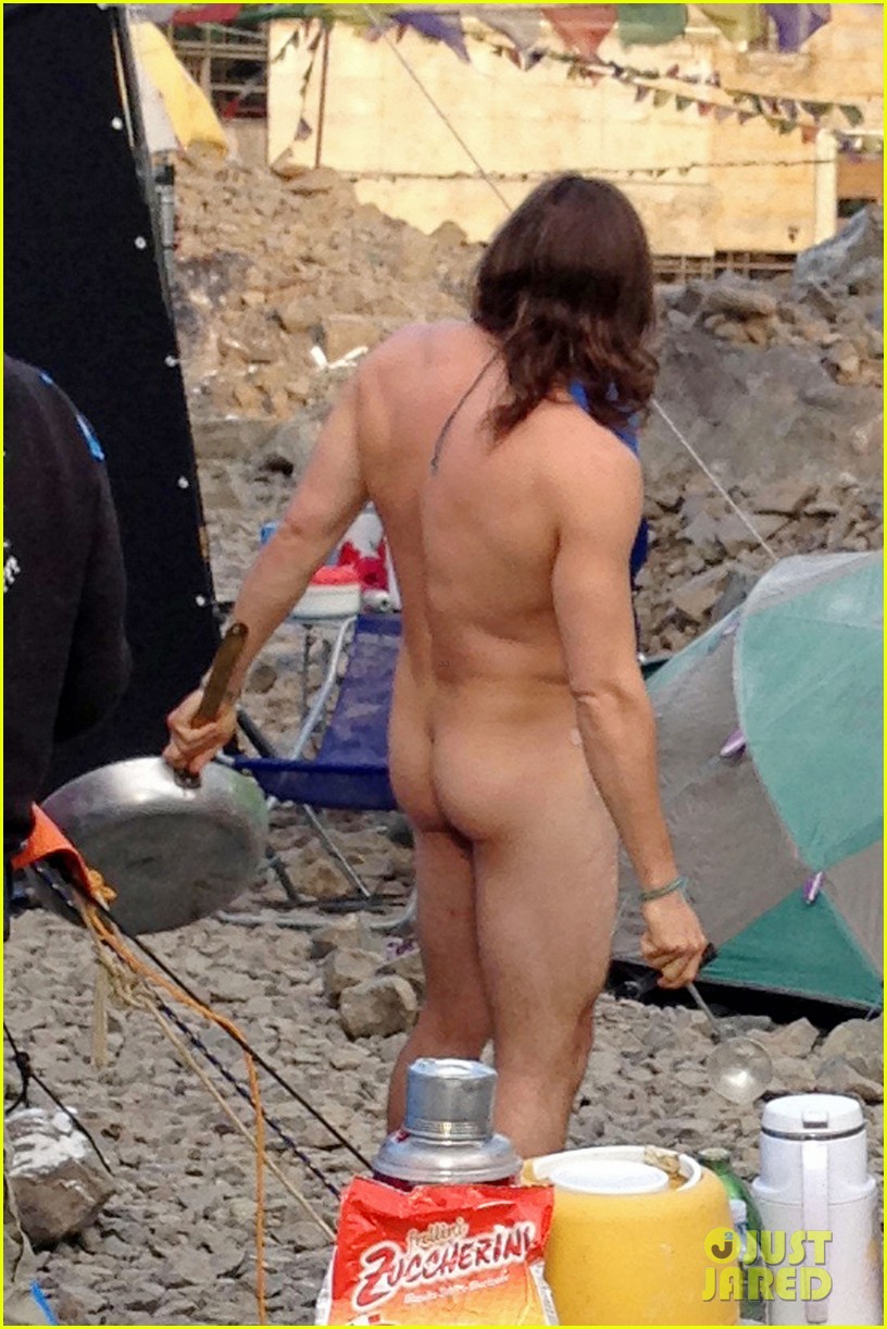 Jake Gyllenhaal Naked Butt on Instagram
