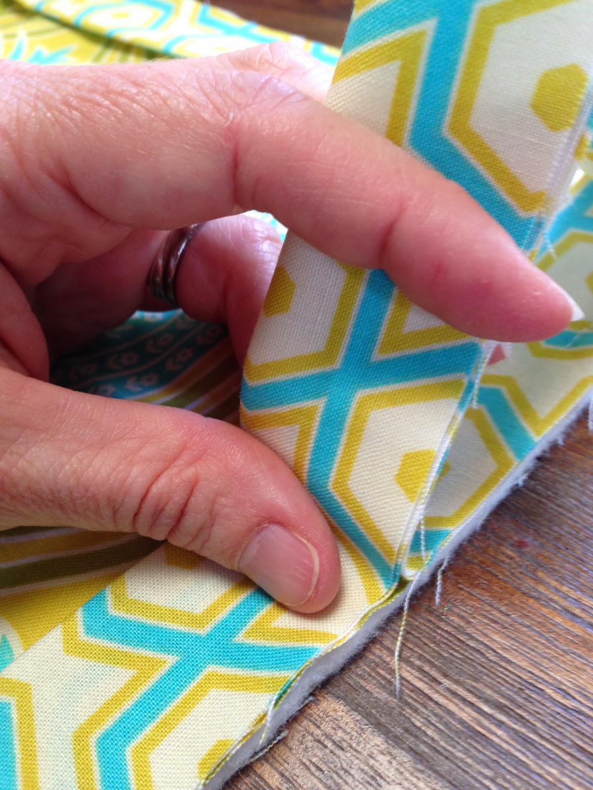 MsMidge Cushion For Christmas Blog Hop Paper Pieced & Machine