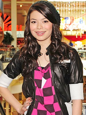 nathan kress and miranda cosgrove. nathan kress and miranda