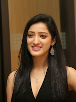 Richa Panai Latest Glamorous Stills-cover-photo