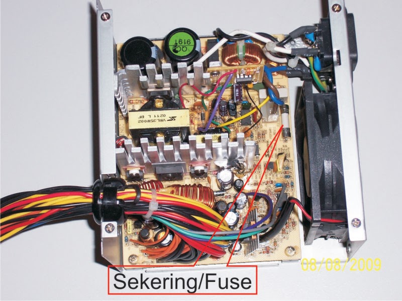 My Blogger Cara Memperbaiki Power Supply Unit (PSU) Komputer My Blogger Cara Memperbaiki Power Supply Unit (PSU) Komputer