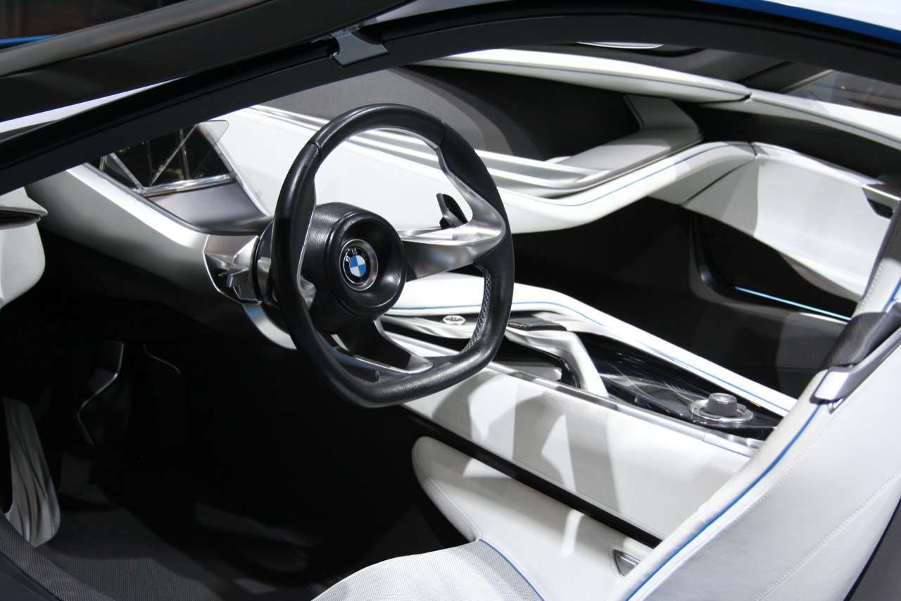 http://2.bp.blogspot.com/-eVD4OAau4pA/T4_6pshN8pI/AAAAAAAABqM/g0yprYtJGmA/s1600/BMW-i8-Concept-4.jpg