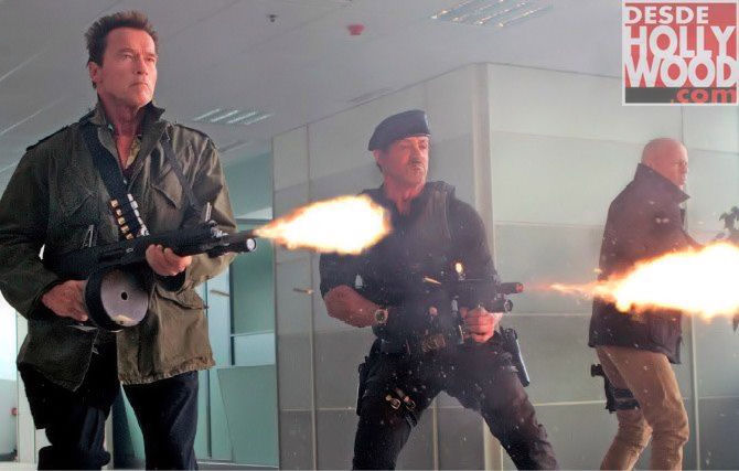 willis-stallone-schwarzenegger-the-expendables-2-.jpg