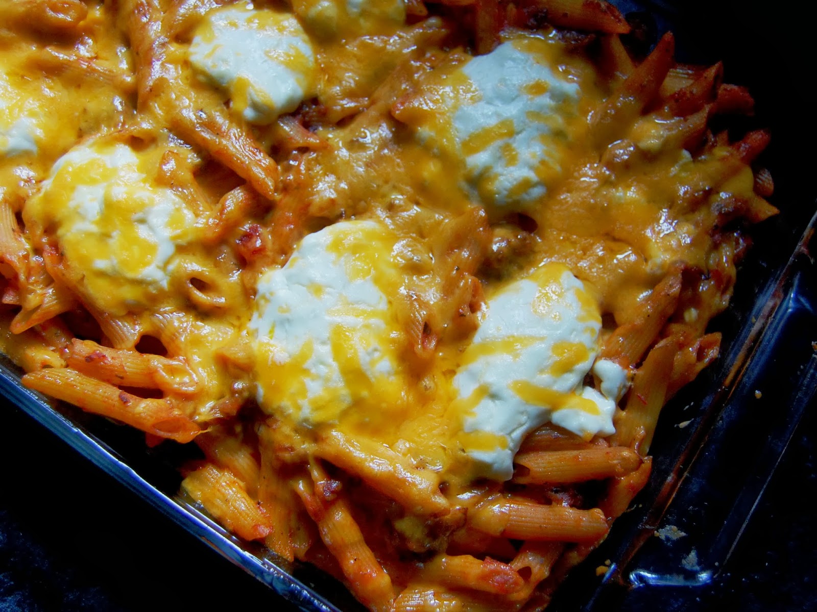 Cheesy Penne Pasta with Sausage