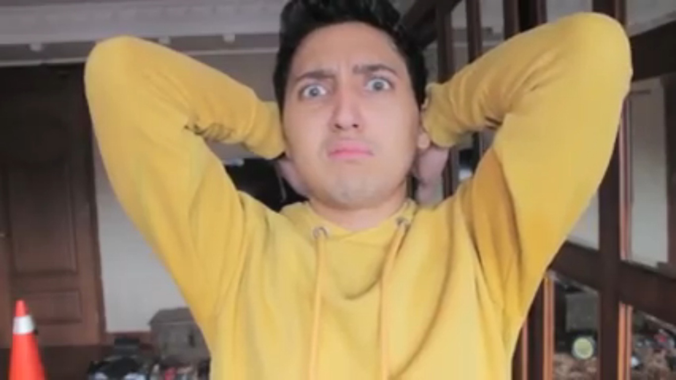 Sekian Video Lucu Aaron Ashab Nyanyi Sayur Lodeh Semoga Informasinya Sekian Video Lucu Aaron Ashab Nyanyi Sayur Lodeh Semoga Informasinya