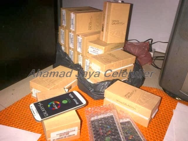 Pusat Handphone