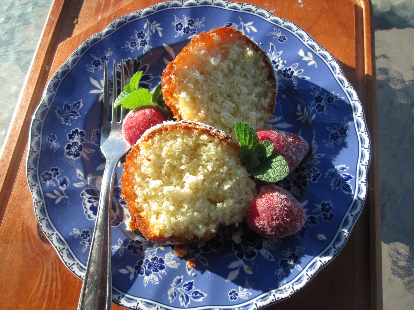 Canela kitchen (gloria) Lemon and Honey Cake