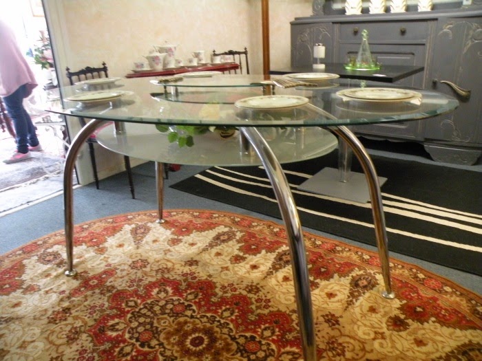 Table en verre style Art Deco