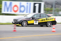 Dunlop si Mercedes