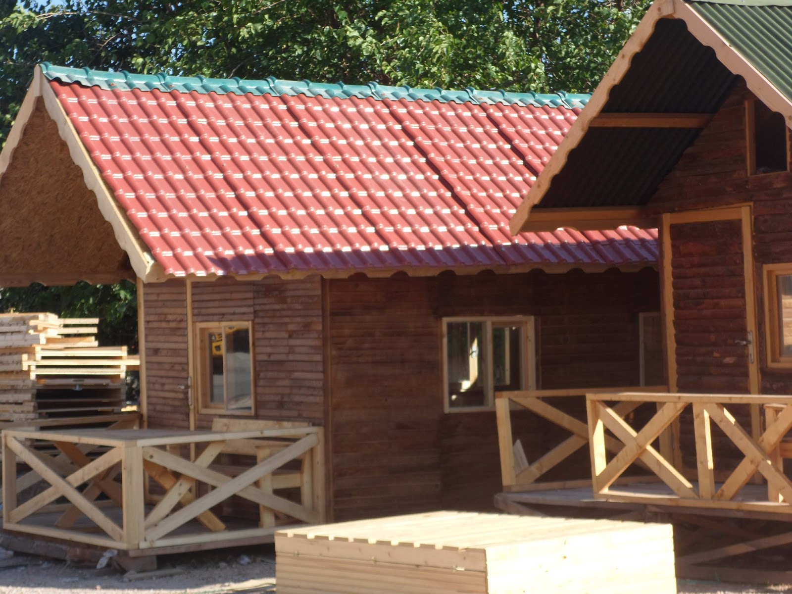 Ahşap ev polimit çatılı batar katlı 20 m2