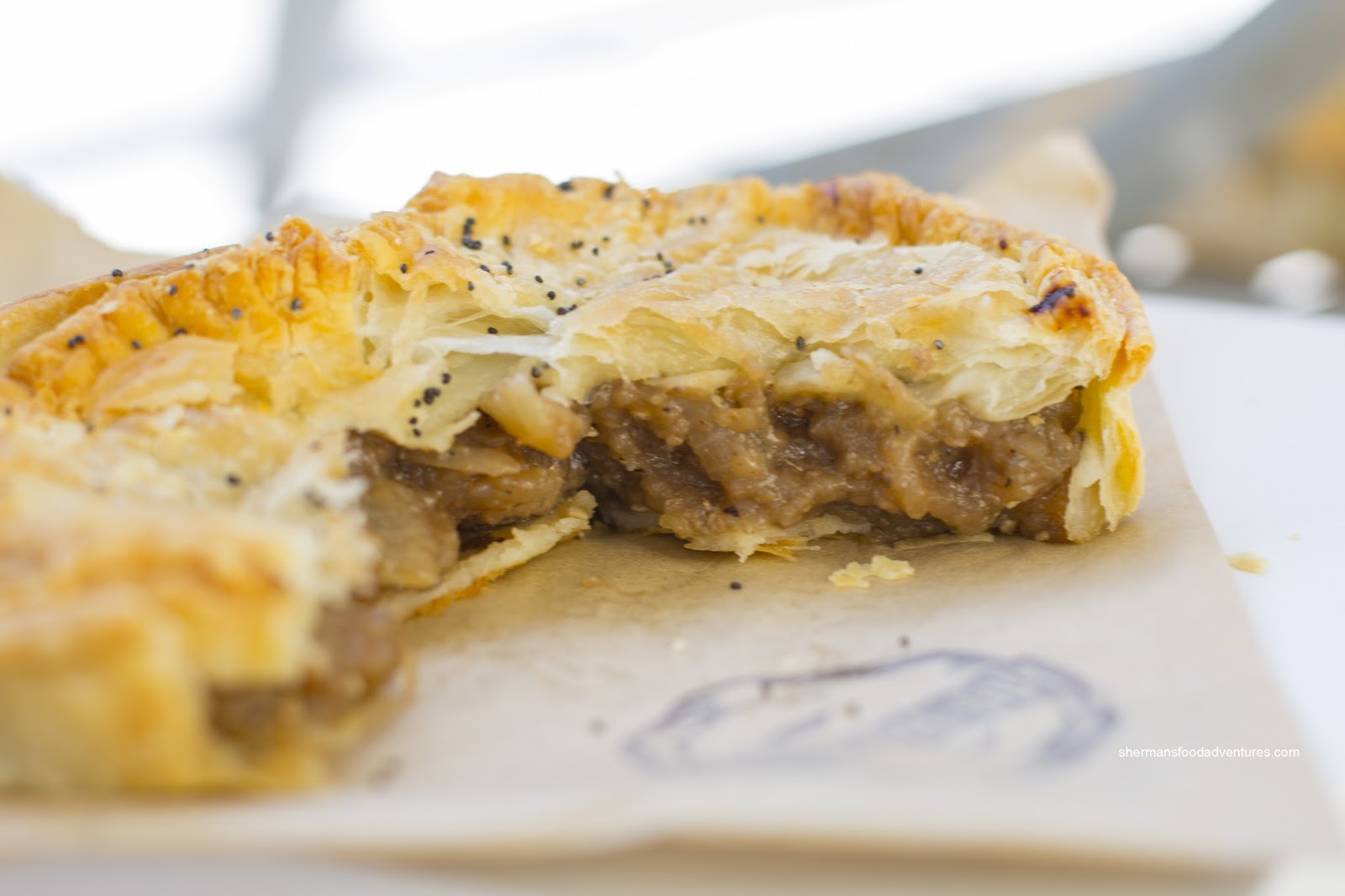 Sherman's Food Adventures Aussie Pie Guy