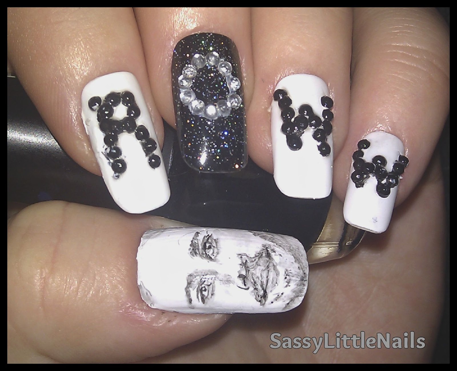 SassyLittleNails SassyLittleNails Charity nail art of the month! ROWW