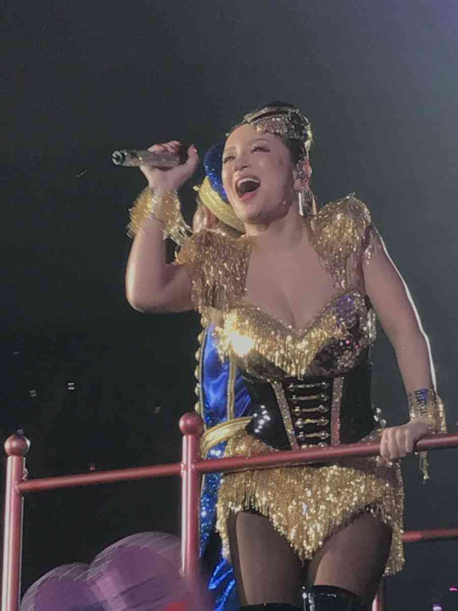 ネットビジネス アフィリエイトinformation マライア キャリー 体重100キロ超える 友達のオカンに言い寄られる日焼けした野球部員の図