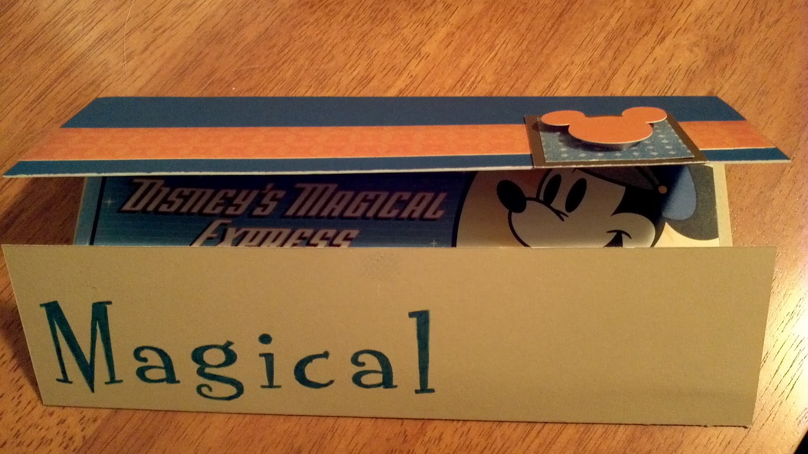 Paw Prints Close To My Heart DisneyBound